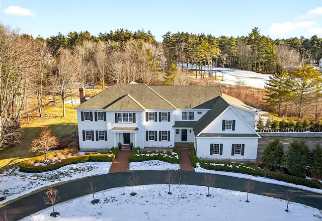$2,495,000 | 87 Woodville Road, Falmouth, ME 04105