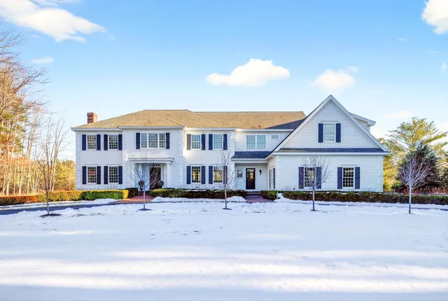 $2,495,000 | 87 Woodville Road, Falmouth, ME 04105