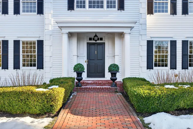 $2,495,000 | 87 Woodville Road, Falmouth, ME 04105