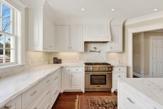 $2,495,000 | 87 Woodville Road, Falmouth, ME 04105