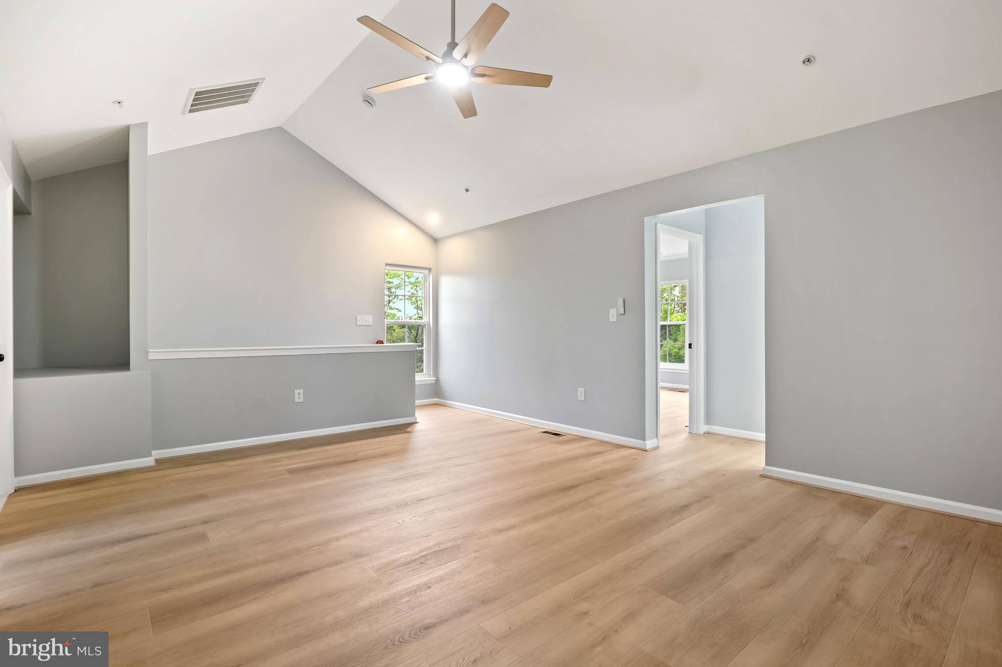 23416 Clarksridge Road Clarksburg, MD 20871 - Photo 21 of 30 Family Room Top Level