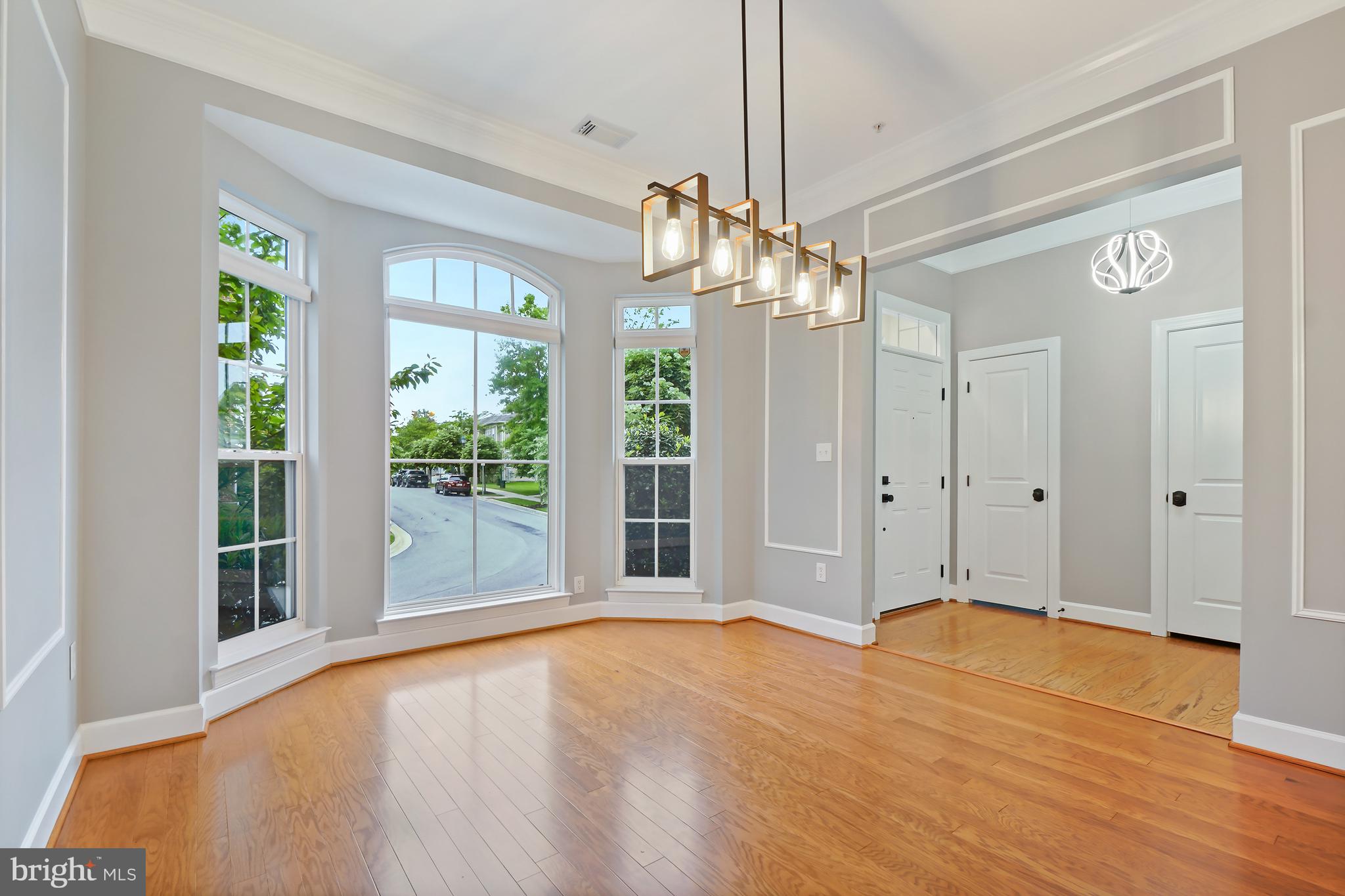23416 Clarksridge Road Clarksburg, MD 20871 - Photo 4 of 30 Dining