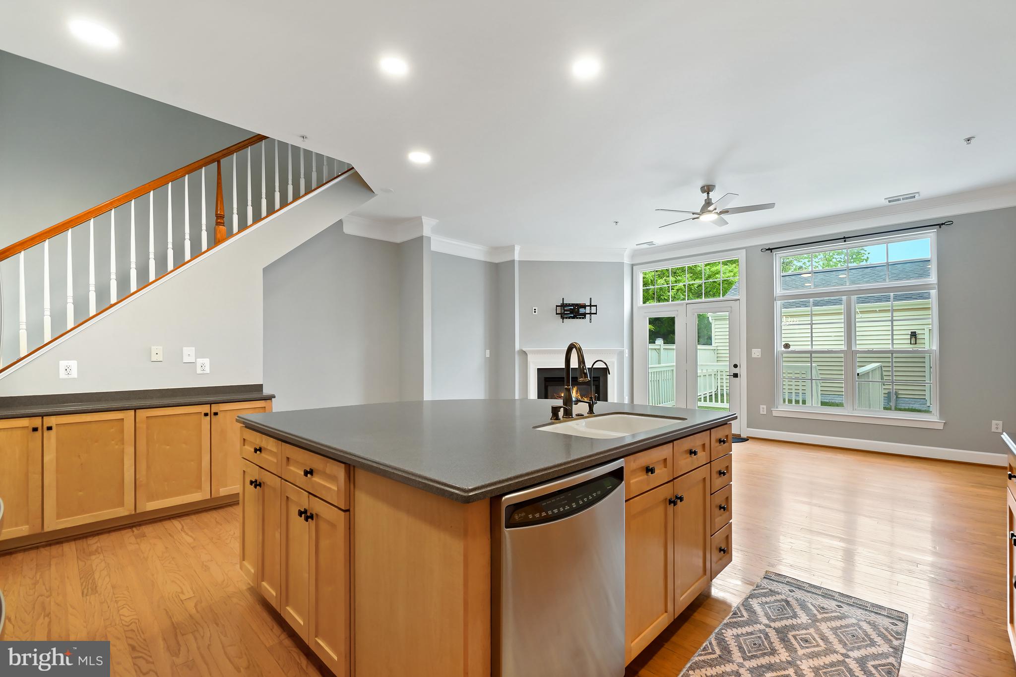 23416 Clarksridge Road Clarksburg, MD 20871 - Photo 7 of 30 Kitchen
