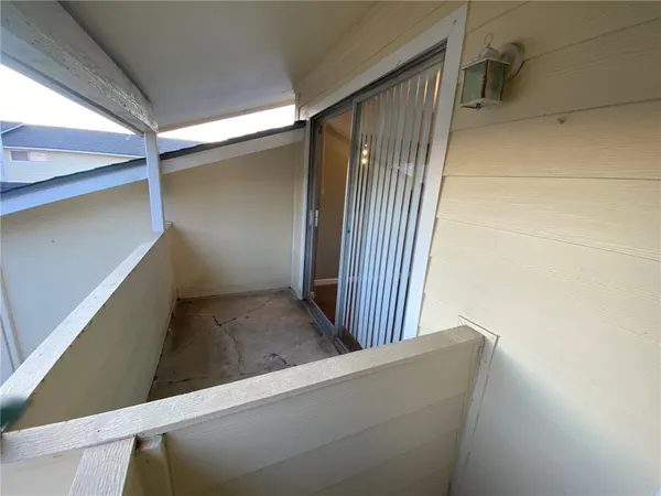 $1,200 | 1011 Ennis Joslin Road, Unit 212, Corpus Christi, TX 78412