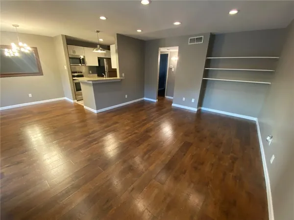 $1,200 | 1011 Ennis Joslin Road, Unit 212, Corpus Christi, TX 78412