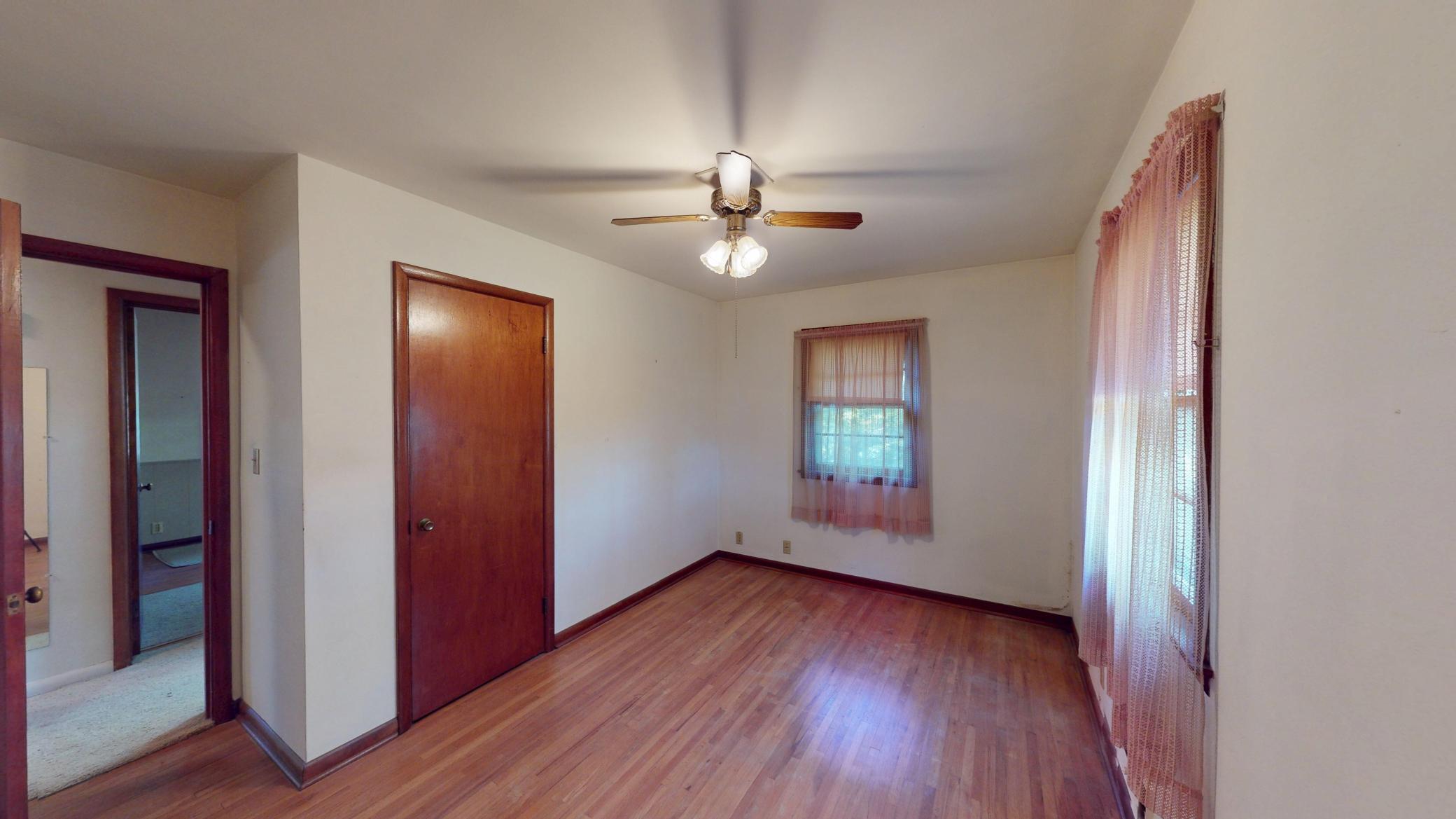 1918 Wilby Road Albert Lea, MN 56007 - Photo 15 of 34 Gallery Image 15