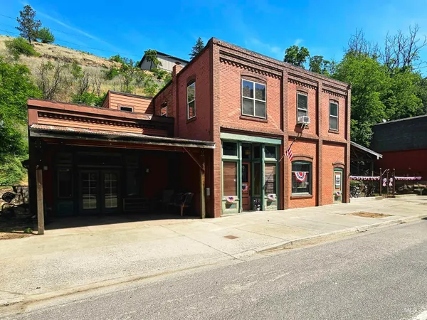 $370,000 | 704 Main Street, Kendrick, ID 83537