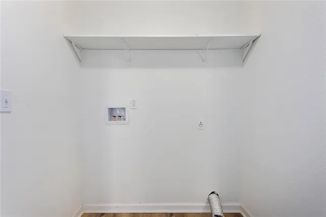 $184,500 | 15103 East Truman Road, Independence, MO 64050