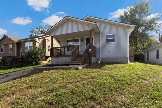 $184,500 | 15103 East Truman Road, Independence, MO 64050