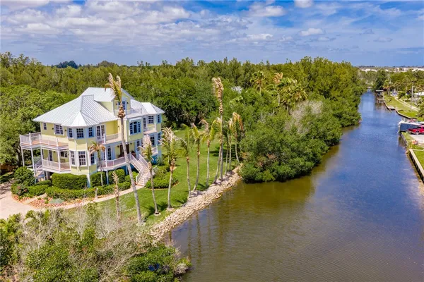 $2,100,000 | 9115 44th Avenue, Sebastian, FL 32958