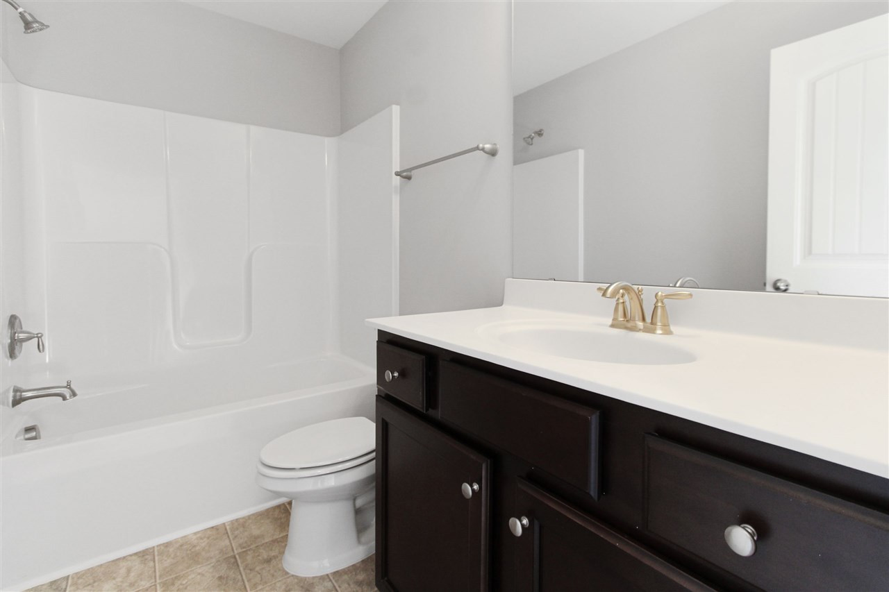 239 Yellow Jacket Ridge Clayton, NC 27520 - Photo 18 of 29 Bathroom