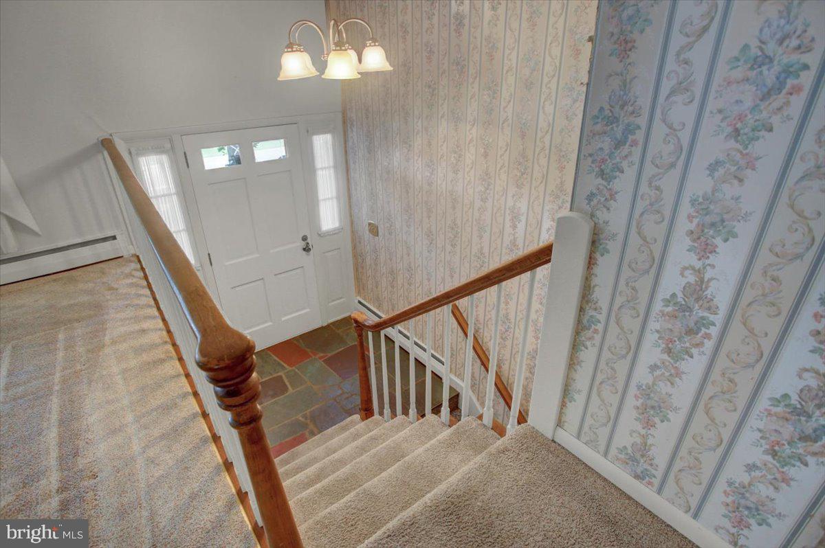 1355 Siloam Road Chambersburg, PA 17201 - Photo 4 of 29