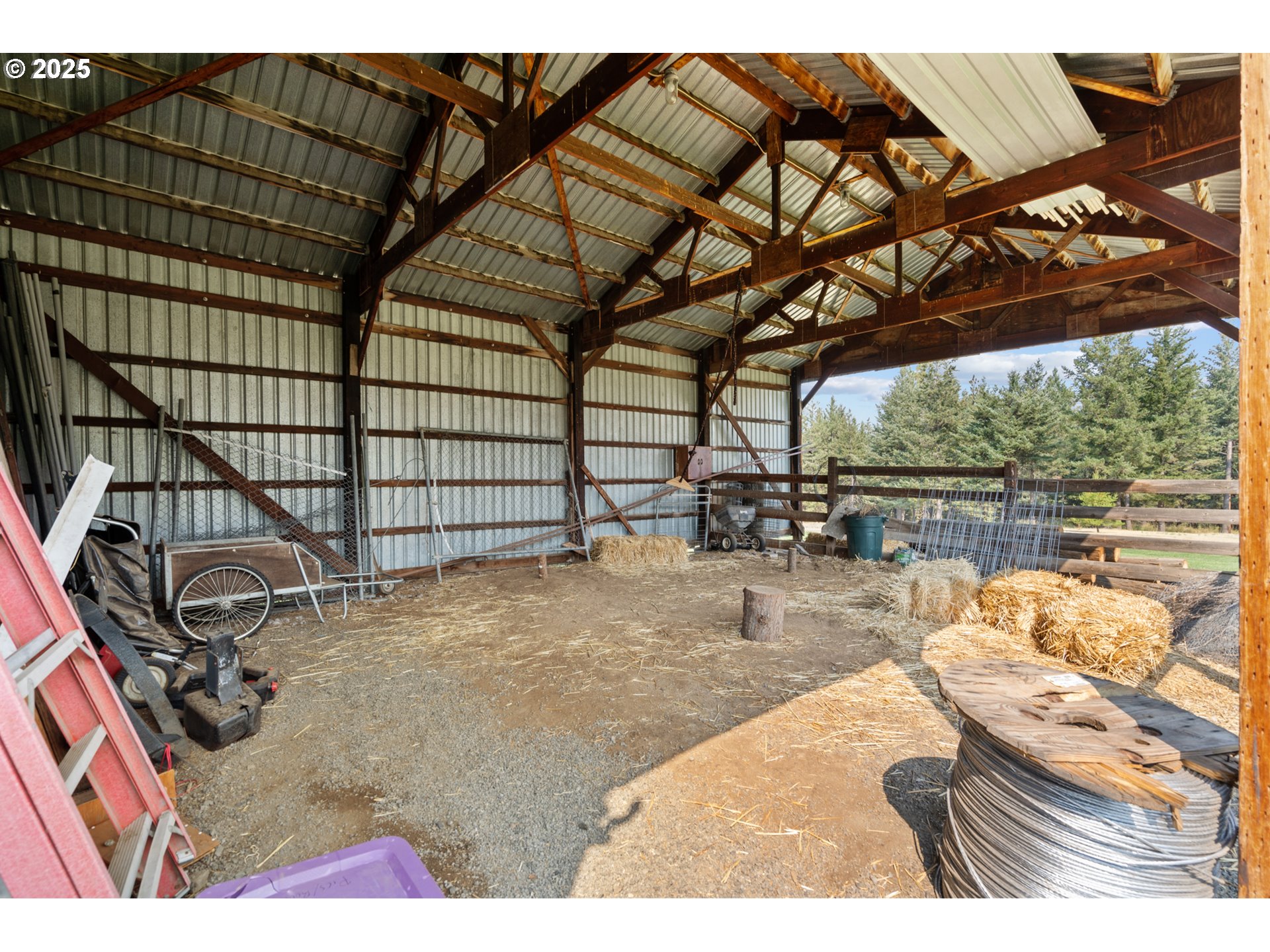 49414 County 1028 Road Pendleton, OR 97801 - Photo 43 of 46 a view of a backyard with sitting area
