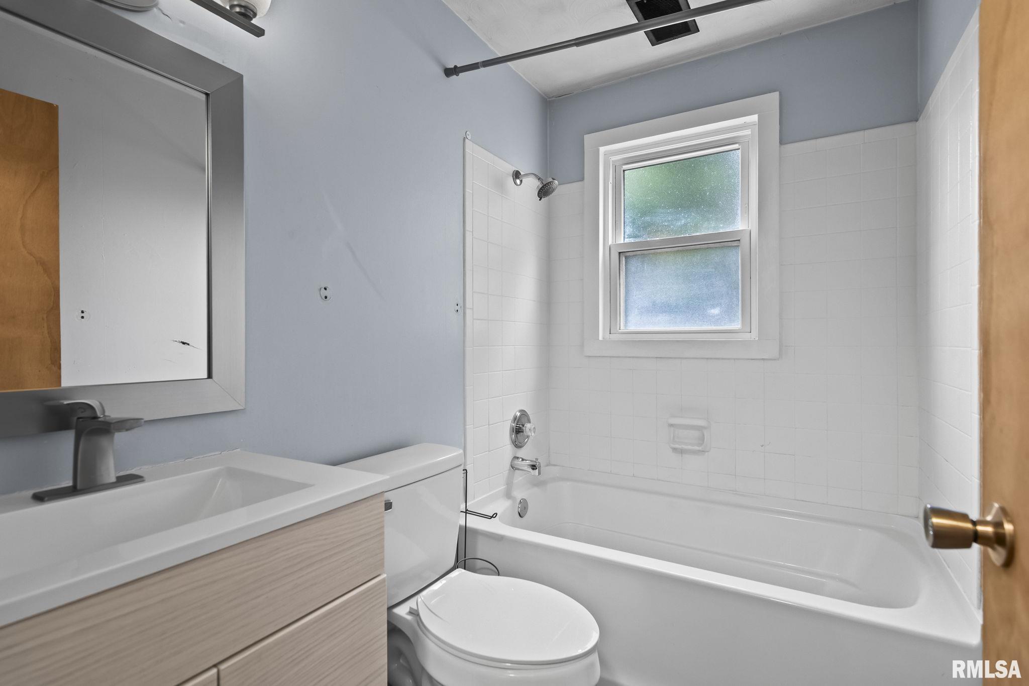 4013 South Milan Road Springfield, IL 62703 - Photo 25 of 36