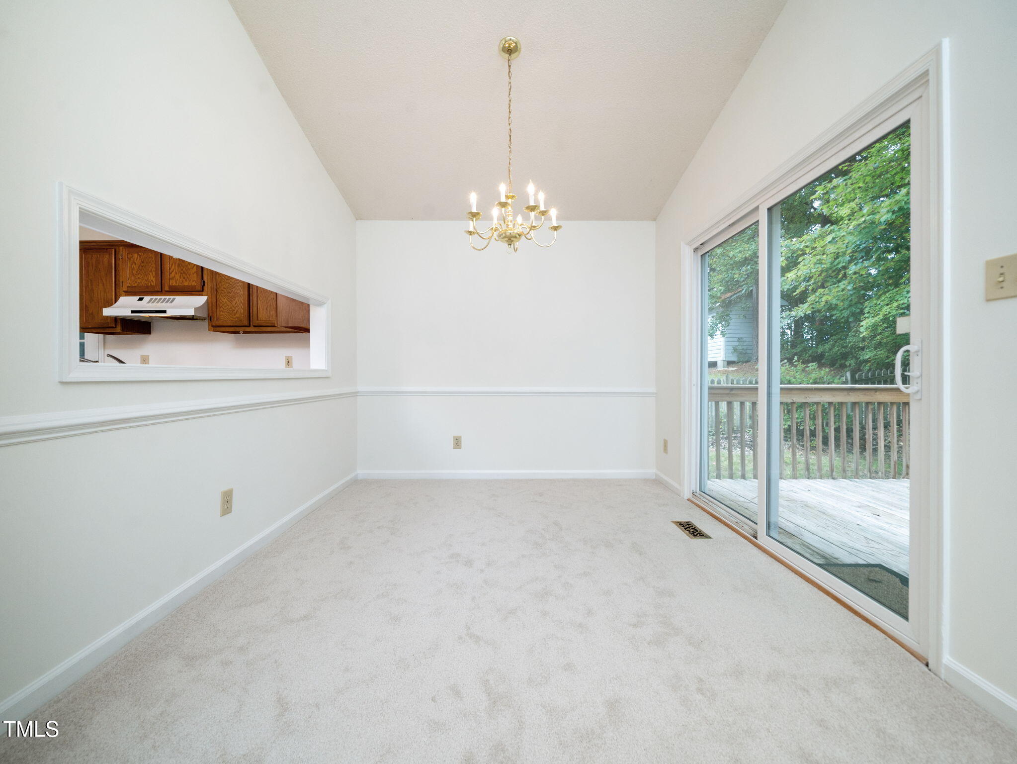 5148 Wallingford Drive Raleigh, NC 27616 - Photo 11 of 30 Dining Room