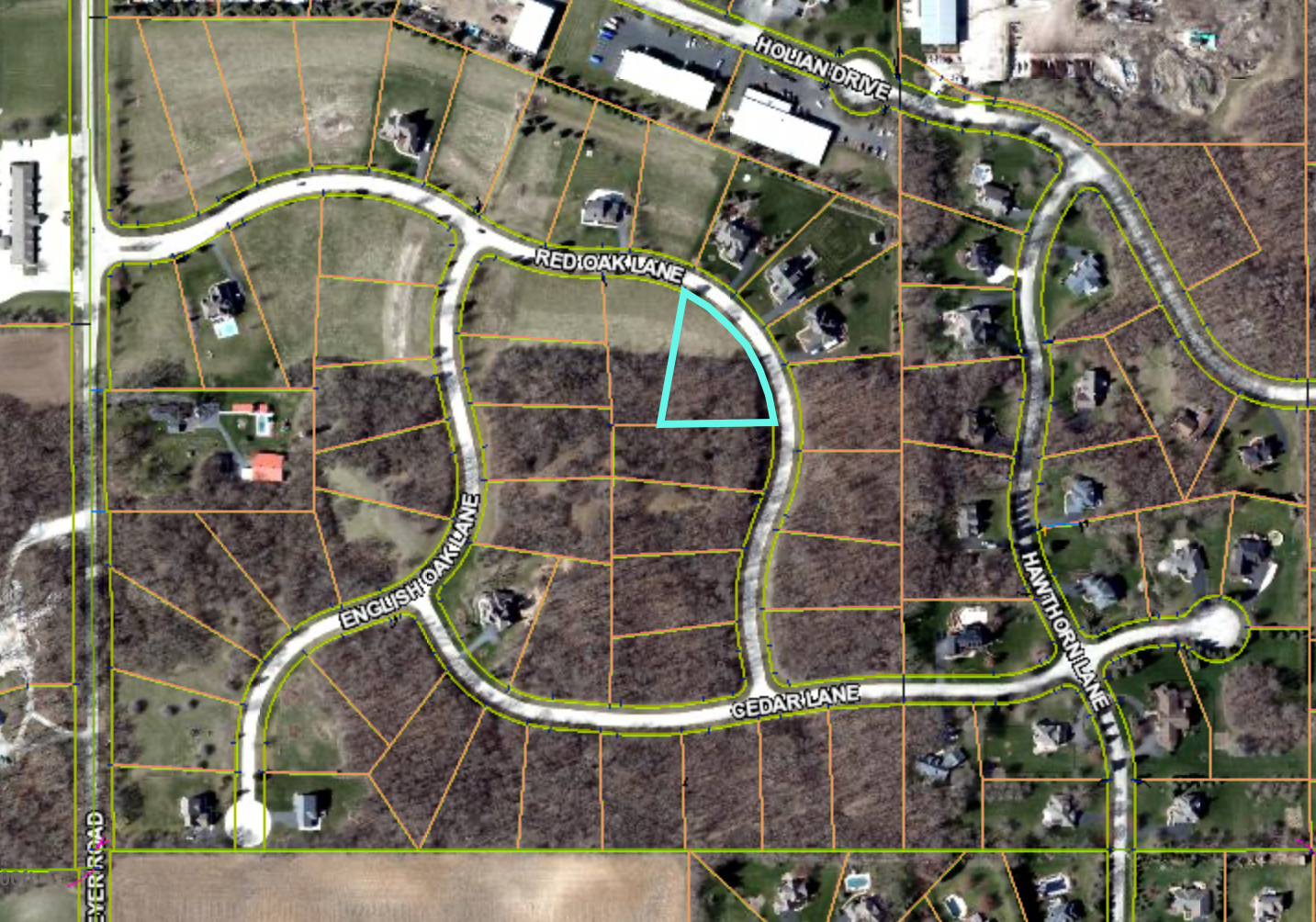 1975 Red Oak Lane Spring Grove, IL 60081 - Photo 3 of 6 a close up of a light fixture