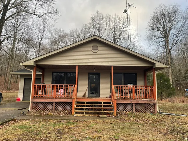$169,900 | 975 Highway 34, Herod, IL 62947