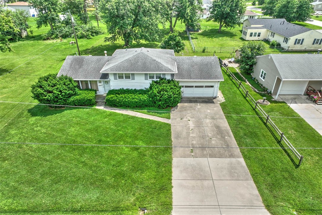 3113 Chestnut Avenue Decatur, IL 62521 - Photo 2 of 35