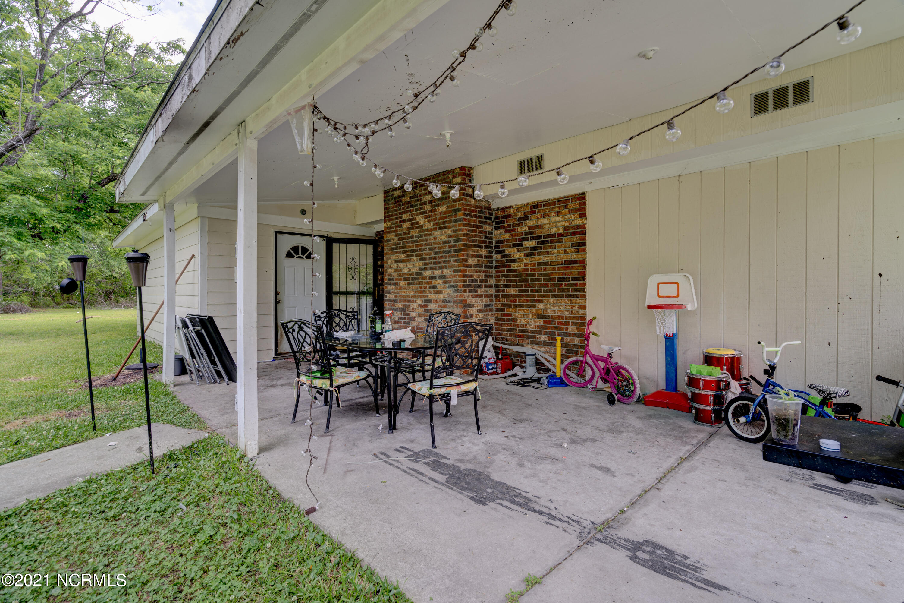 5209 Blue Clay Road Castle Hayne, NC 28429 - Photo 10 of 42 5209BlueClayEdit-11