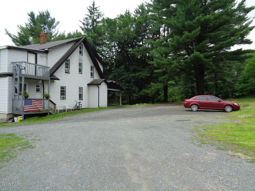 139 Rt 590 Greeley, PA 18425 - Photo 49 of 54