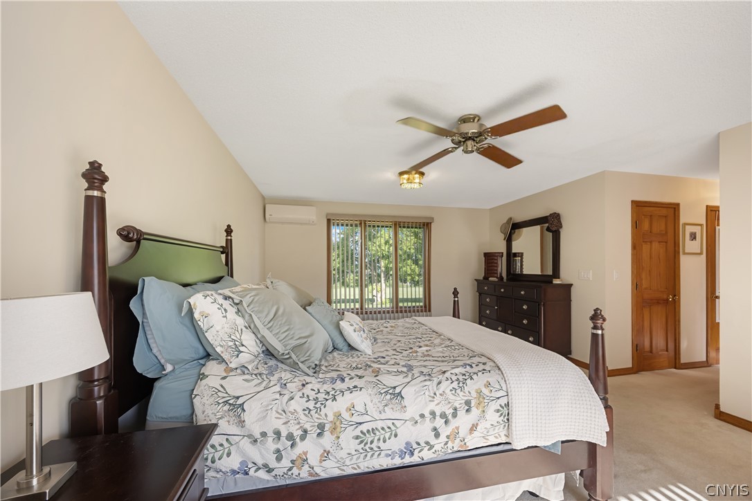 6029 Devoe Road Camillus, NY 13031 - Photo 15 of 35