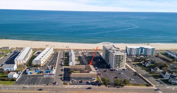 $2,300 | 455 Ocean Boulevard, Unit 27, Long Branch, NJ 07740