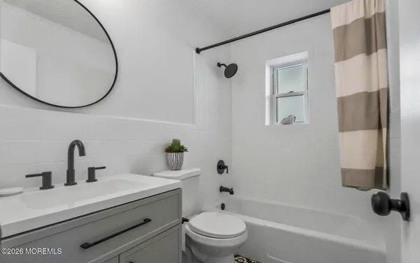 $2,300 | 455 Ocean Boulevard, Unit 27, Long Branch, NJ 07740