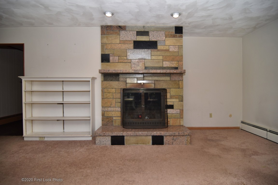 241 Harris Road Smithfield, RI 02917 - Photo 14 of 35 Gallery Image 14