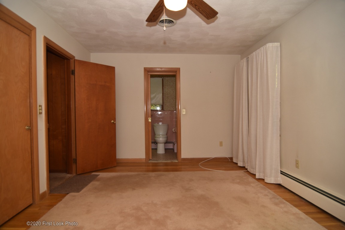 241 Harris Road Smithfield, RI 02917 - Photo 17 of 35 Gallery Image 17