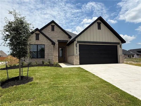 $419,000 | 2822 CAPTAIN Court, Bryan, TX 77808