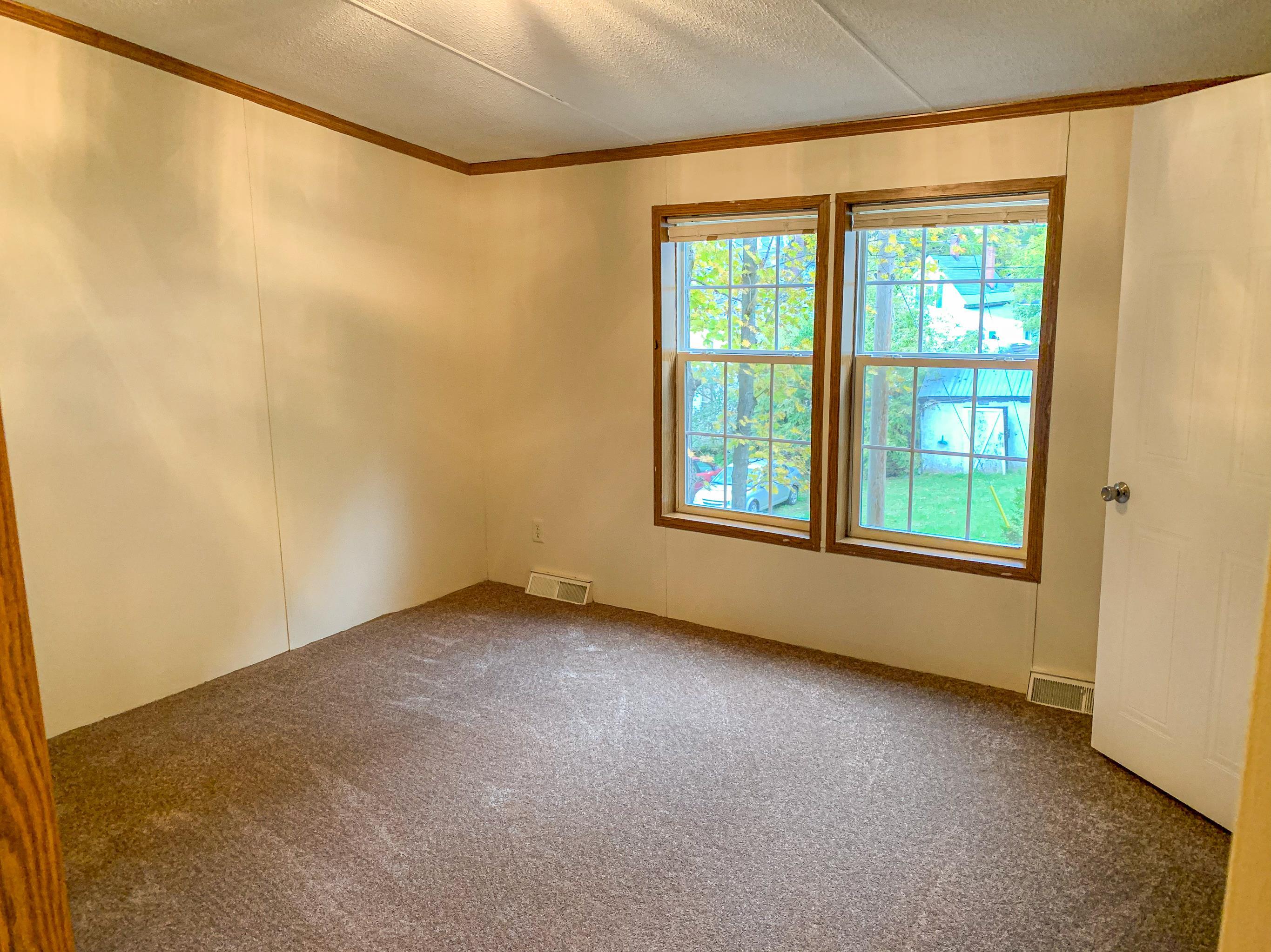 5 Union Street Barre, VT 05641 - Photo 13 of 17