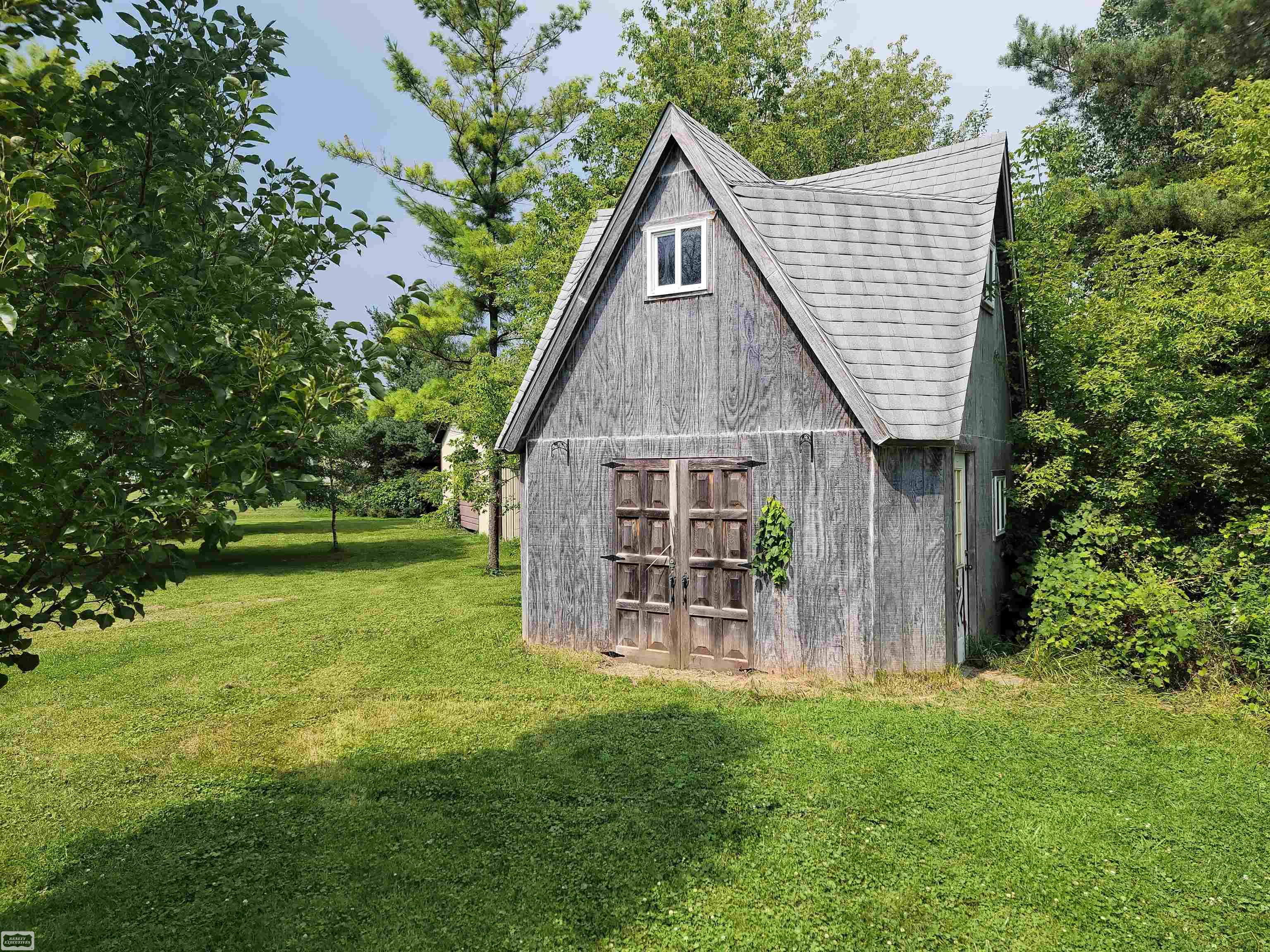 1040 Miller Road Memphis, MI 48041 - Photo 12 of 40