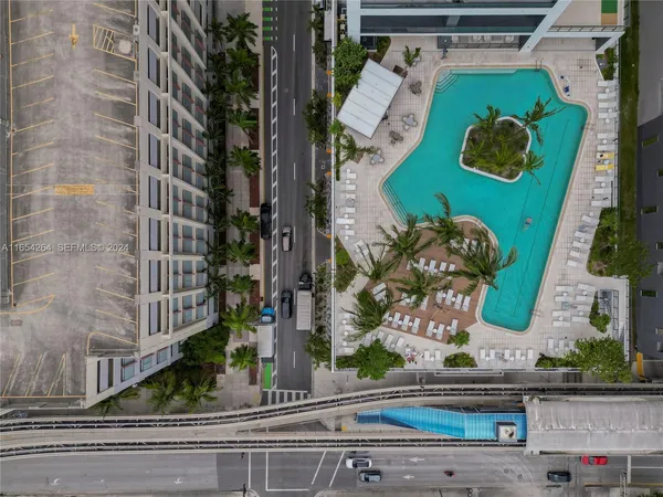 $6,800 | 601 Northeast 1st Avenue, Unit 2905, Miami, FL 33132