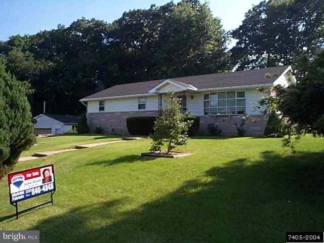 765 White Oak Road Windsor, PA 17366 - Photo 3 of 4