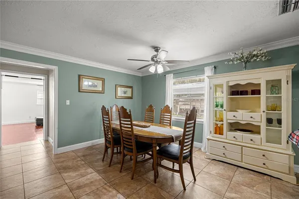 $374,900 | 5947 Ave C, McIntosh, FL 32667