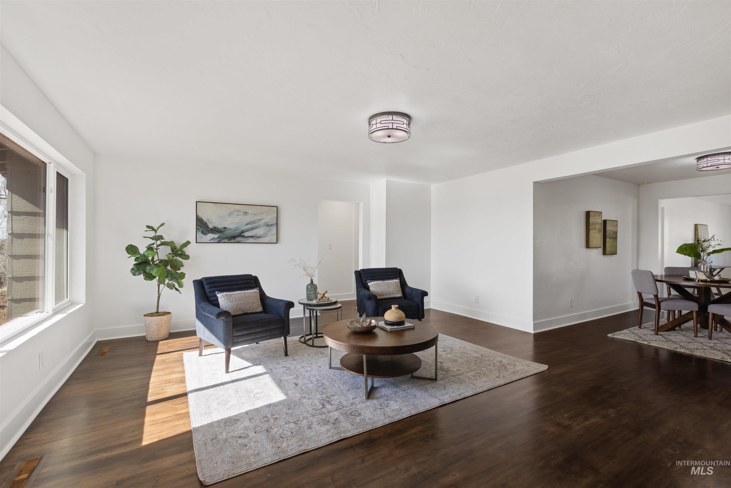 29862 Emmett Road Caldwell, ID 83607 - Photo 8 of 44