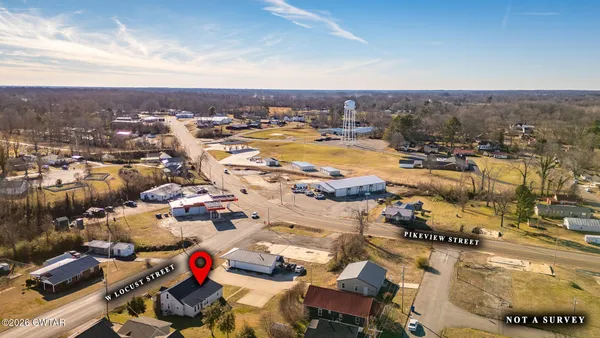 $199,900 | 150 West Locust Street, Dresden, TN 38225