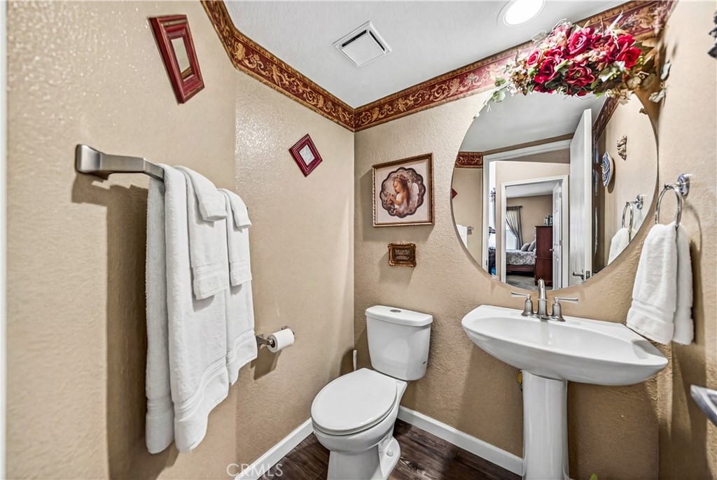 676 Fuchsia Lane Perris, CA 92571 - Photo 15 of 41