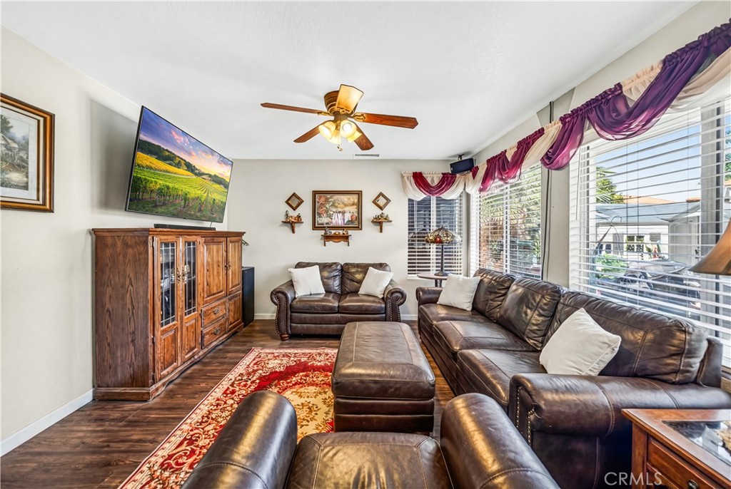 676 Fuchsia Lane Perris, CA 92571 - Photo 17 of 41