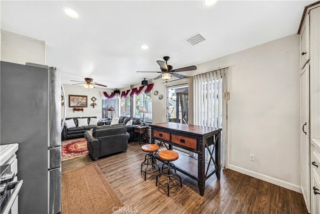 676 Fuchsia Lane Perris, CA 92571 - Photo 21 of 41