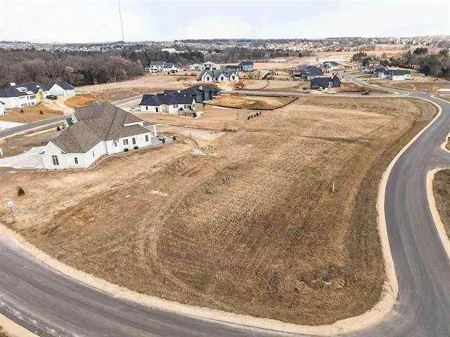 $275,900 | Lot 31 Hawks Landing Circle, Verona, WI 53593