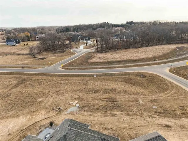 $275,900 | Lot 31 Hawks Landing Circle, Verona, WI 53593