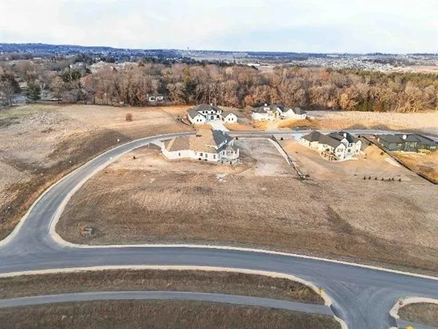 $275,900 | Lot 31 Hawks Landing Circle, Verona, WI 53593