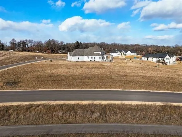 $275,900 | Lot 31 Hawks Landing Circle, Verona, WI 53593