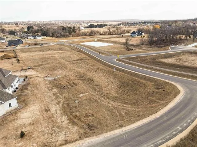 $275,900 | Lot 31 Hawks Landing Circle, Verona, WI 53593