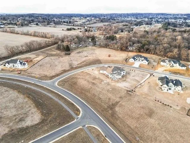 $275,900 | Lot 31 Hawks Landing Circle, Verona, WI 53593