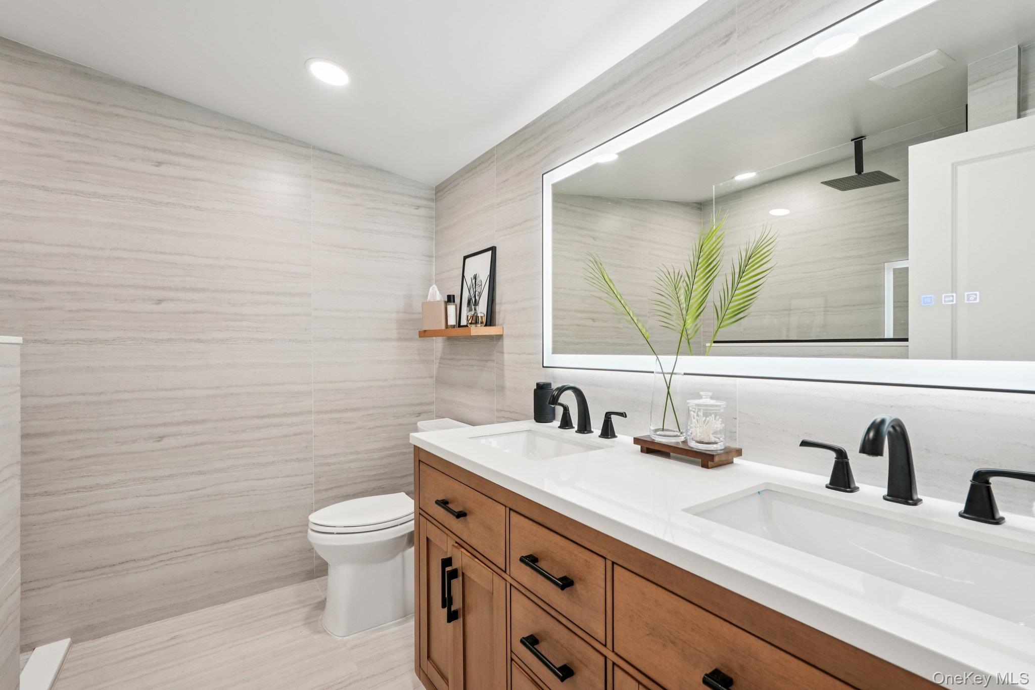 215 Rose Road West Nyack, NY 10994 - Photo 13 of 42