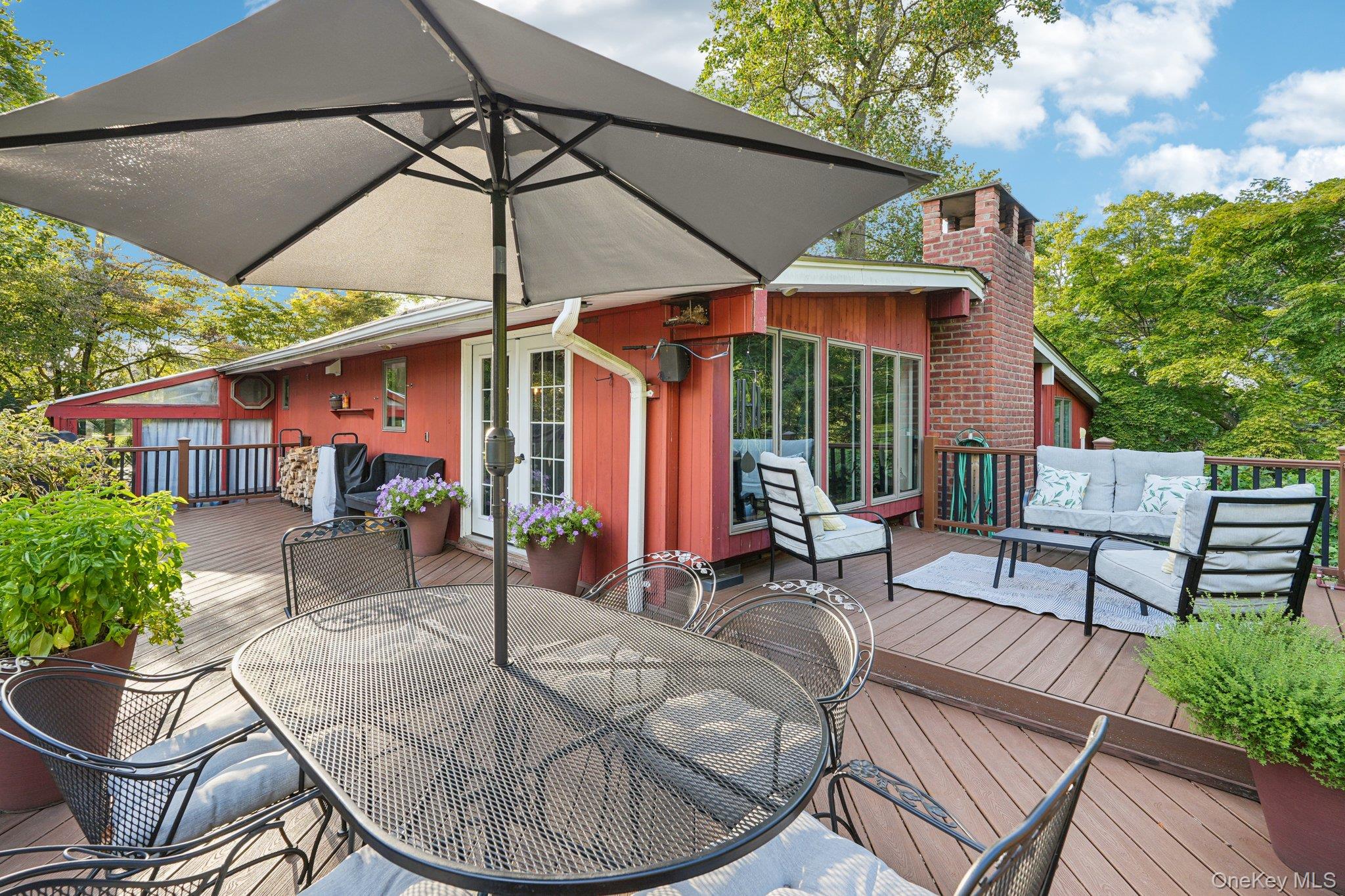 215 Rose Road West Nyack, NY 10994 - Photo 29 of 42