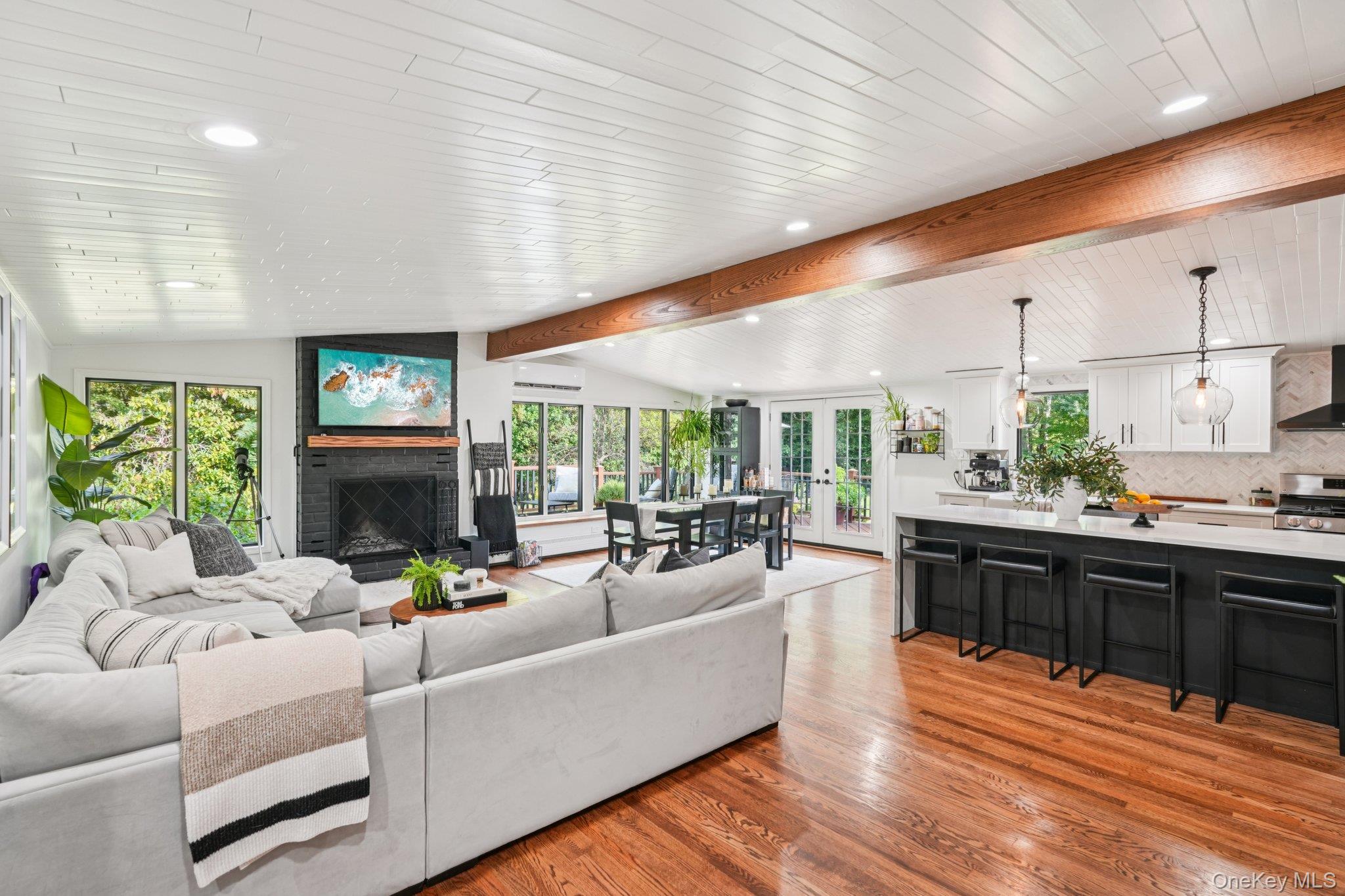 215 Rose Road West Nyack, NY 10994 - Photo 5 of 42