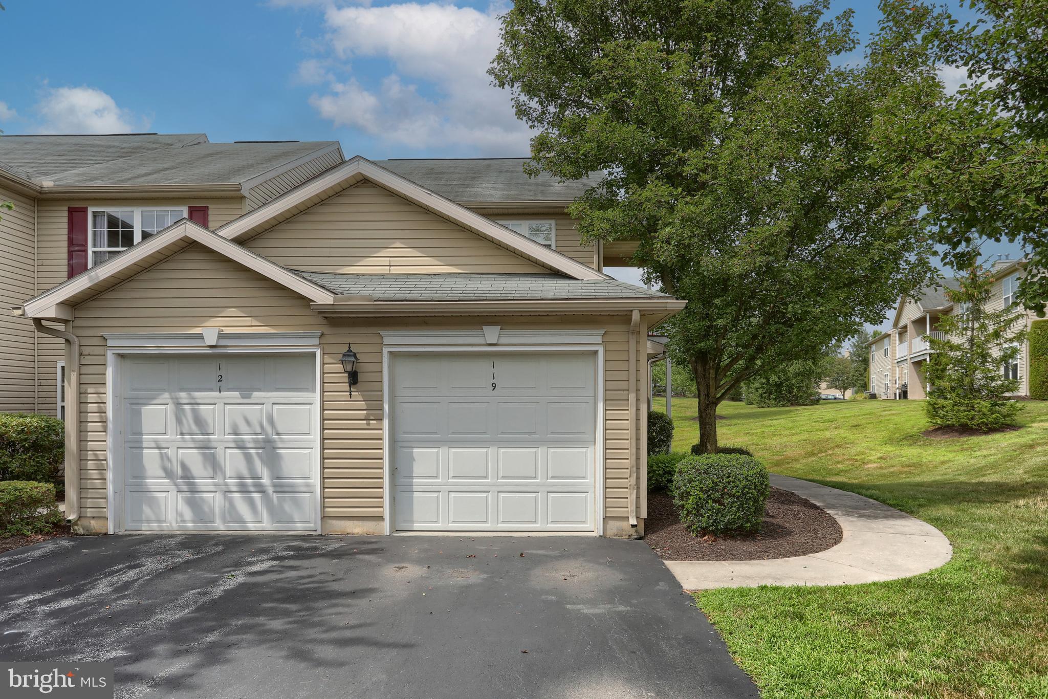 119 Sparrow Road Hummelstown, PA 17036 - Photo 3 of 34 Gallery Image 3